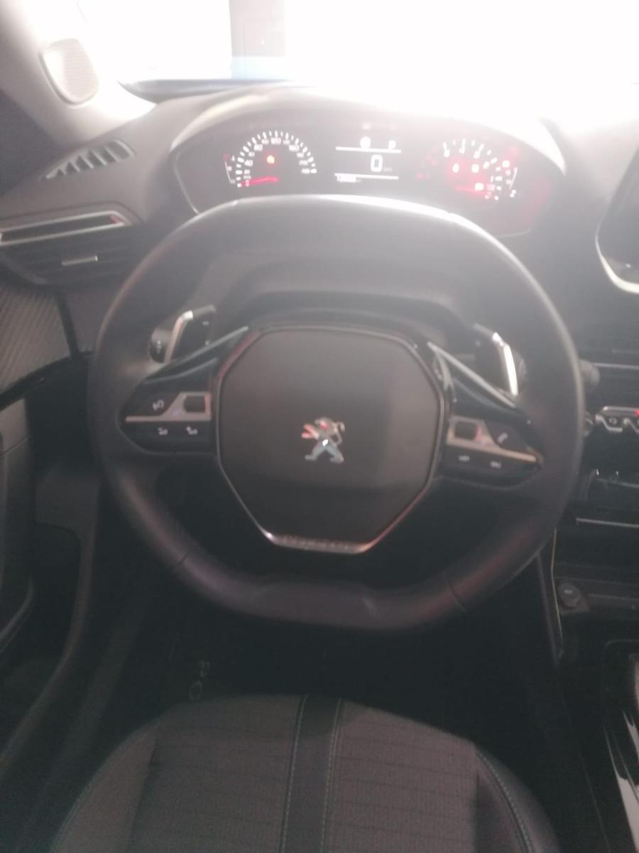 PEUGEOT - 2008 - BlueHDi 130 S&S EAT8 Allure