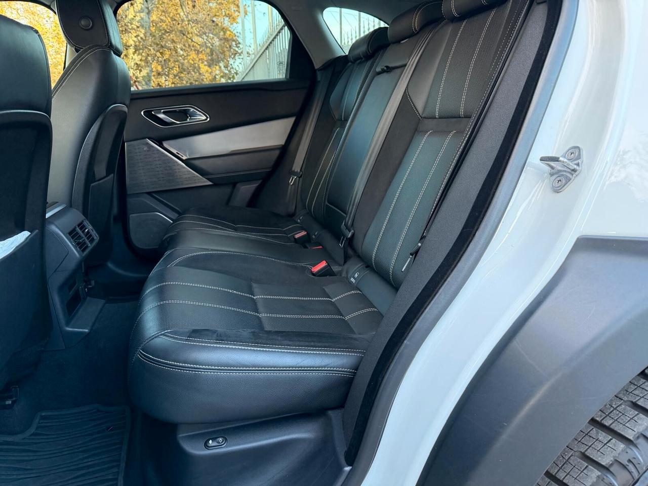 Land Rover Range Velar 2.0D I4 240 CV R-Dynamic S