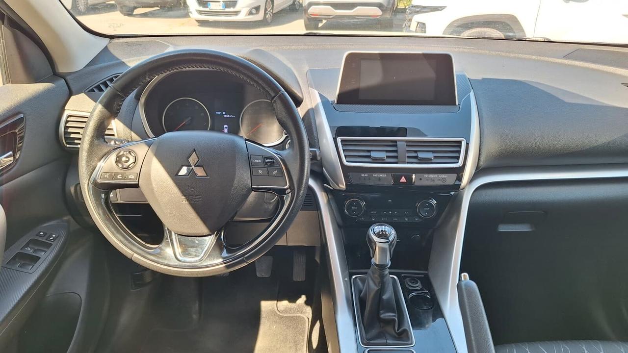 Mitsubishi Eclipse Cross 1.5 Turbo INTENSE