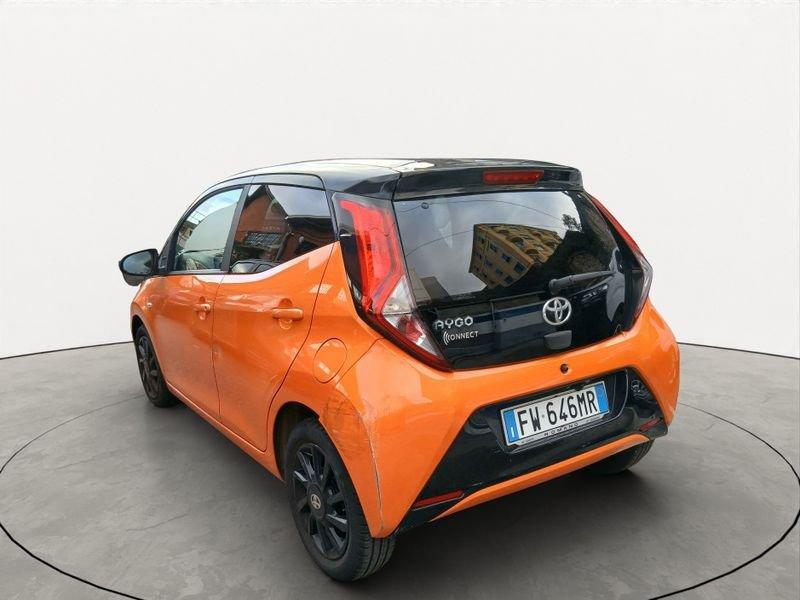Toyota Aygo Aygo 1.0 VVT-i 72 CV 5 porte x-wave orange
