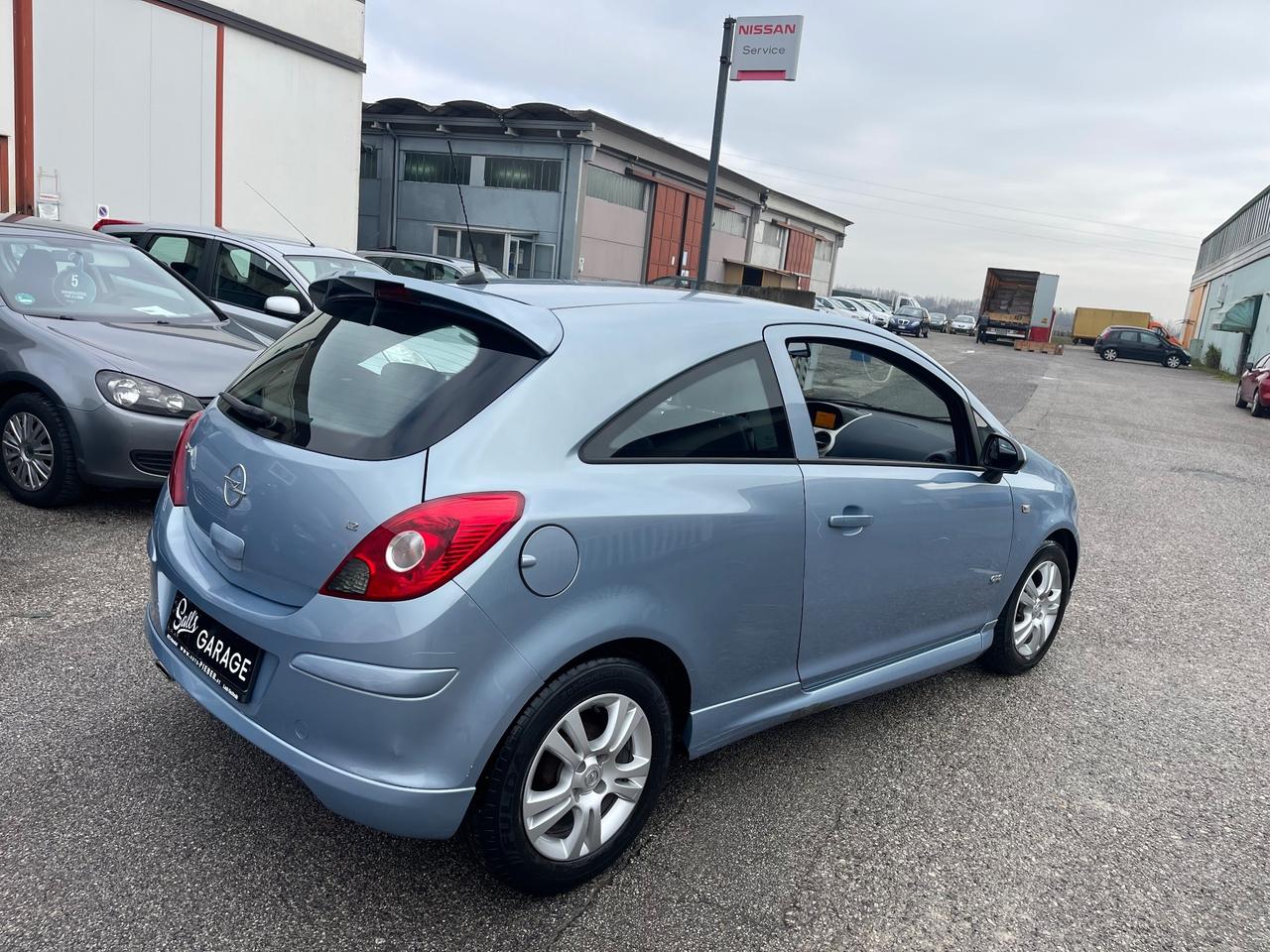 Opel Corsa 1.2 Neopatentati