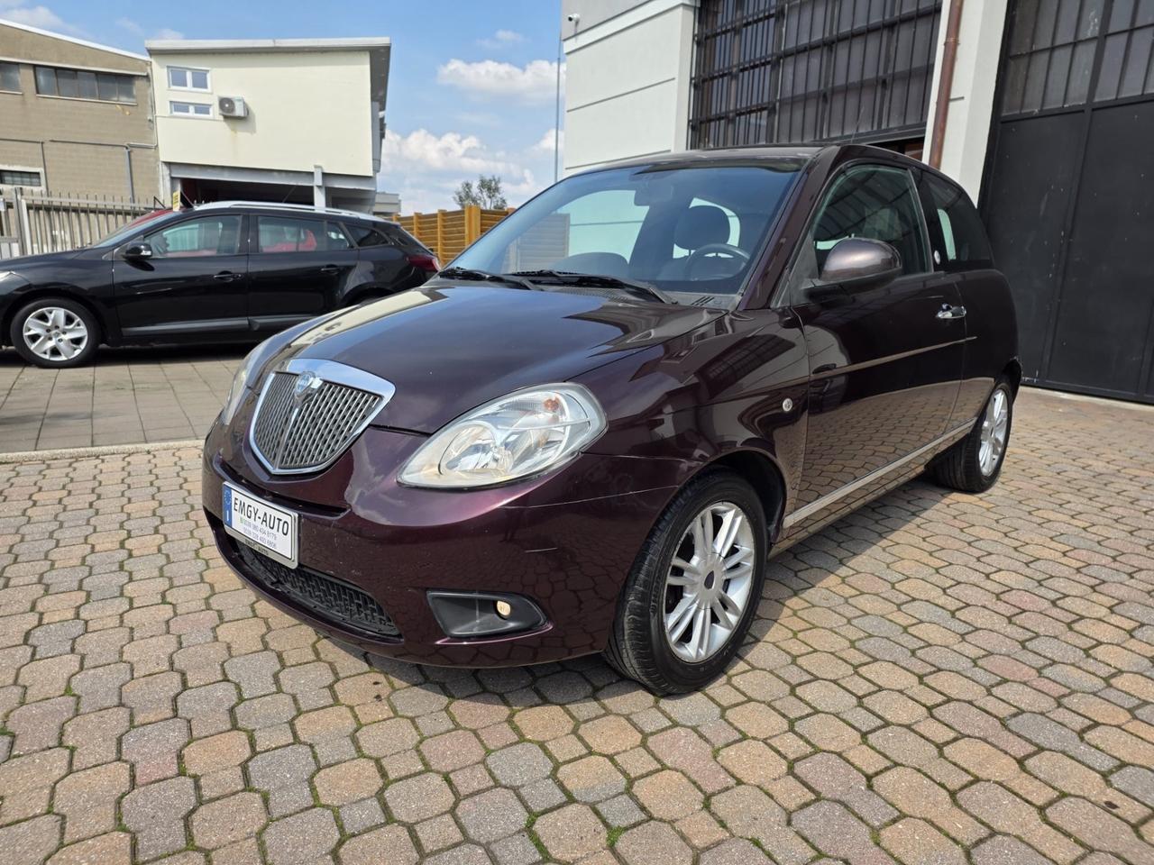 Lancia Ypsilon 1.4 Oro Ecochic GPL