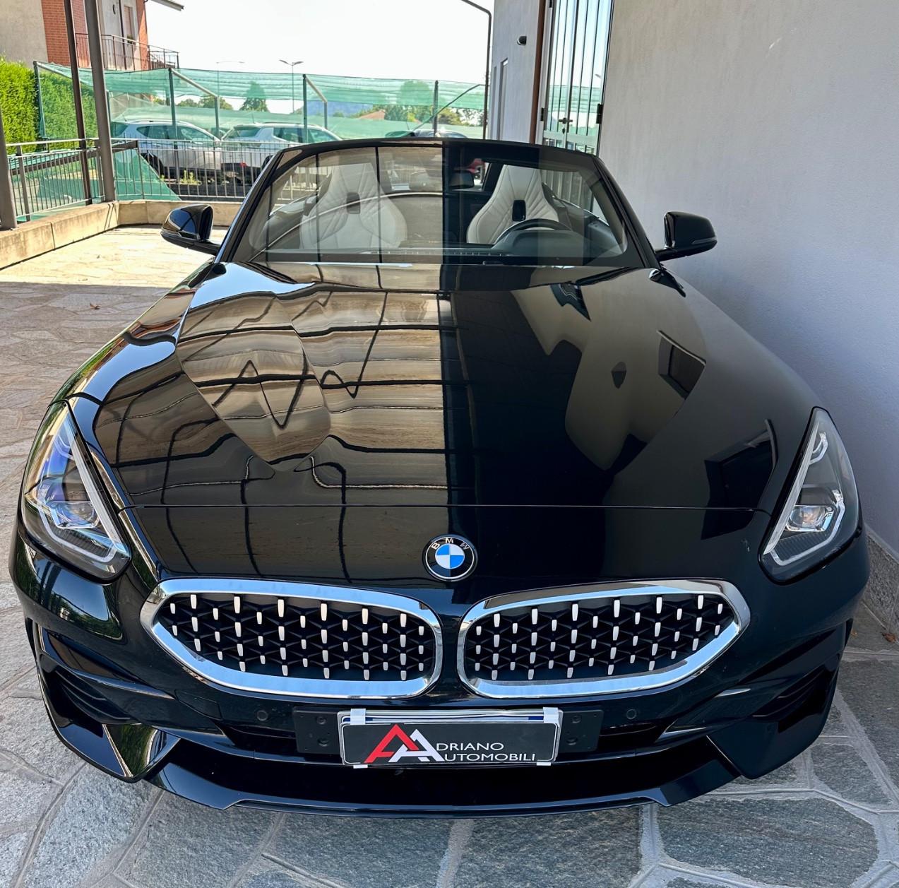 BMW Z4 sdrive 20i auto