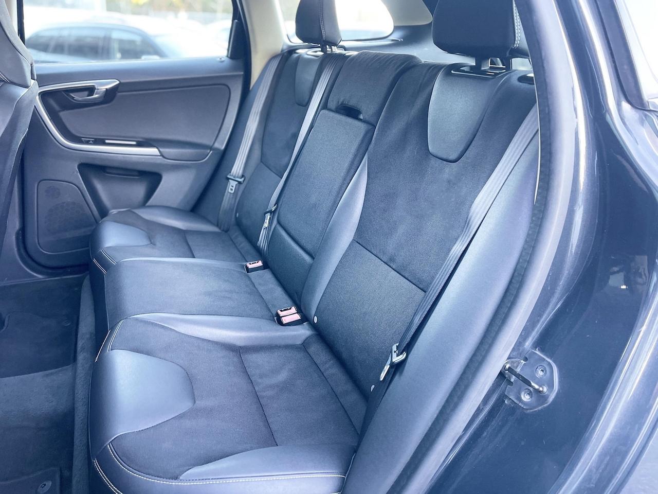 Volvo XC 60 2.4 AWD Diesel 215CV Automatica! E5 - 2012