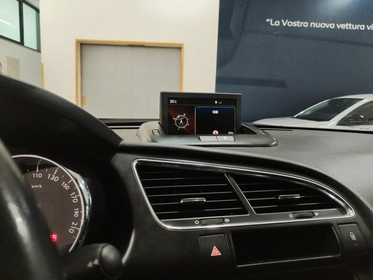 Peugeot 3008 BlueHDi 120 S&S Business