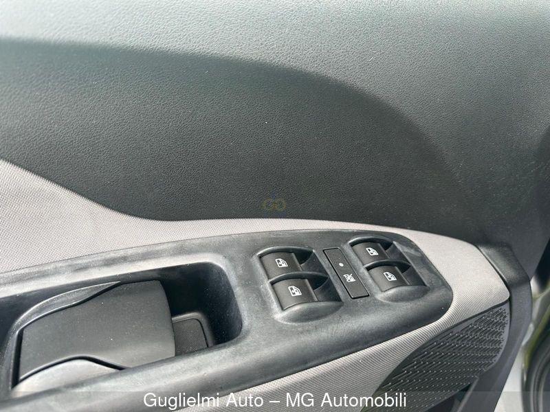 FIAT Doblò 1.4 T-Jet 16V Natural Power Lounge 7 Posti