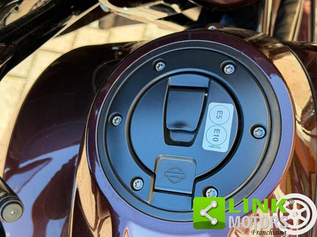 HARLEY-DAVIDSON CVO Street Glide 25th Anniversary 121 Copperhead