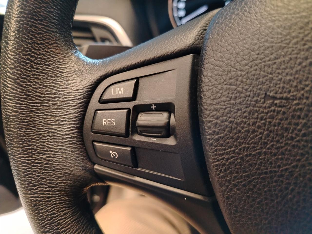 BMW 118 Serie 118d Advantage 5p auto