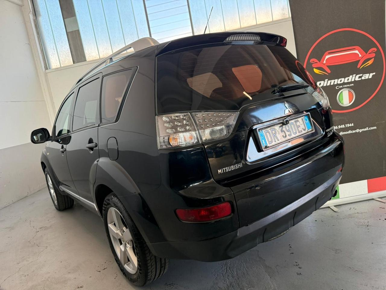 Mitsubishi Outlander 2.0 DI-D Invite DPF