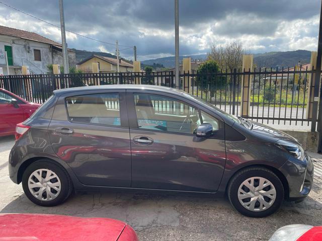 TOYOTA Yaris 1.0 5 porte Business