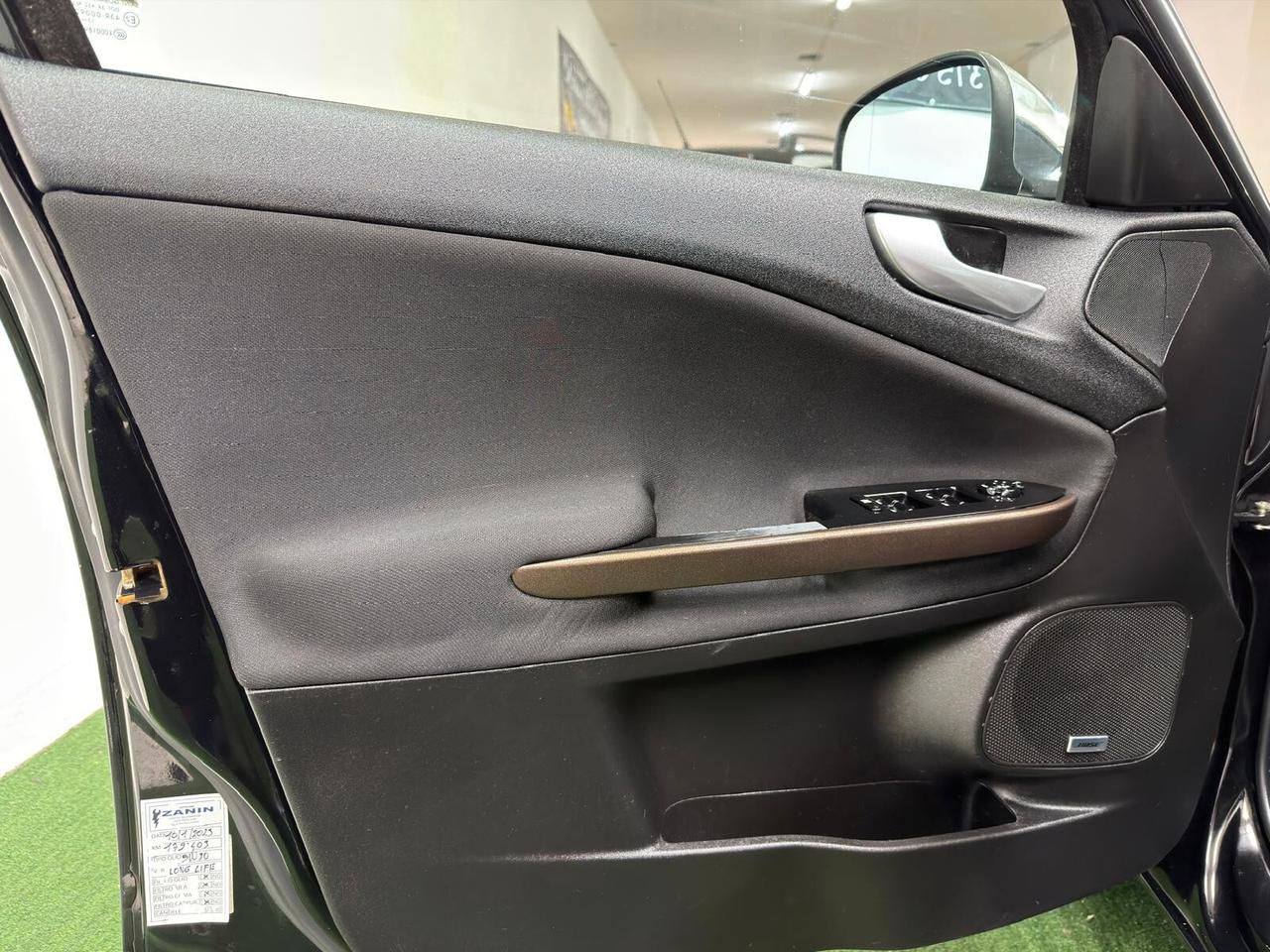 Alfa Romeo Giulietta 1.6 JTDm-2 105 CV Exclusive