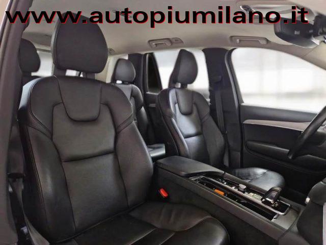 VOLVO XC90 B5 (d) AWD Geartronic Momentum