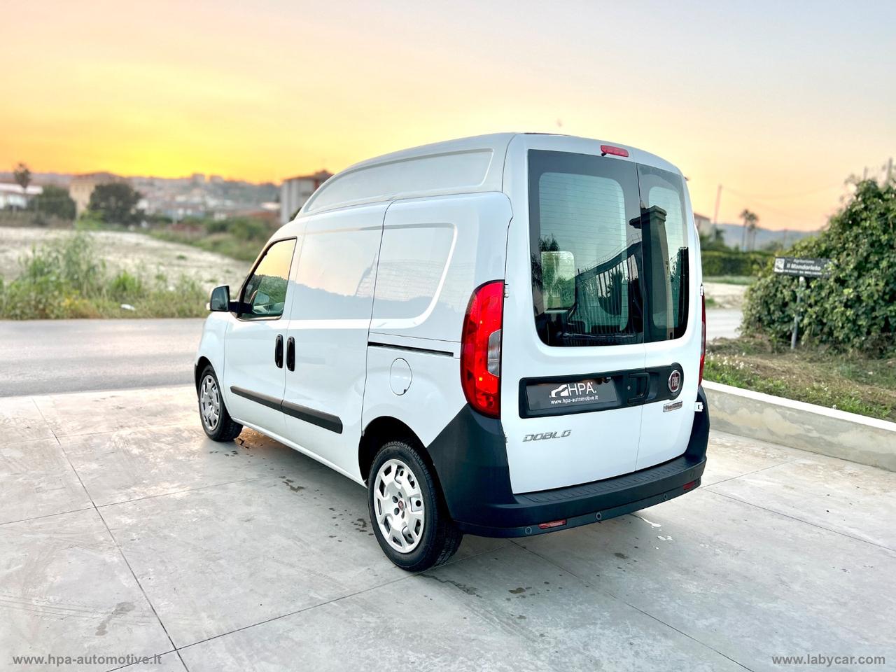 FIAT Doblò 1.6 MJT 120CV TETTO ALTO CLIMA AUTOMATICO 2 PORTE LATERLAI