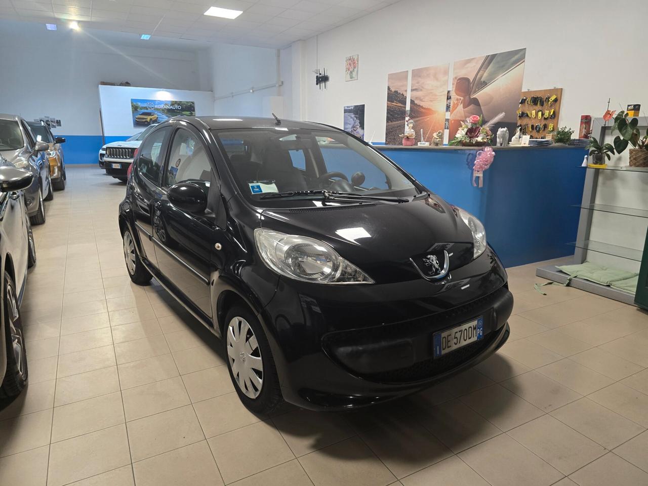 Peugeot 107 1.0 68CV 5p. Desir