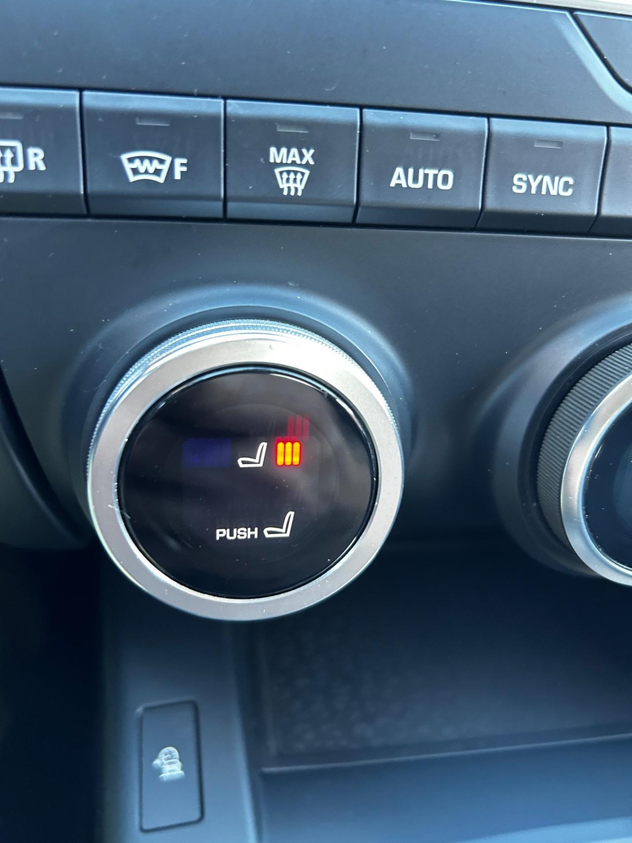 Jaguar E-Pace 2.0D 240 CV AWD aut. R-Dynamic HSE