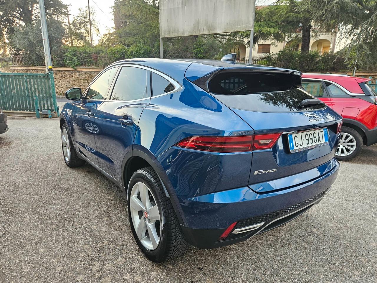Jaguar E-Pace 2.0D I4 163 CV AWD Auto R-Dynamic SE