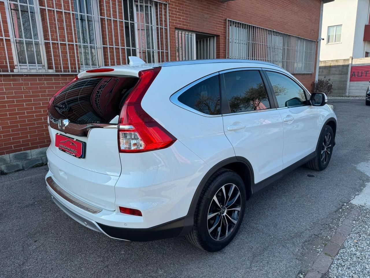 Honda CR-V 1.6 i-DTEC Elegance Navi AT 4WD