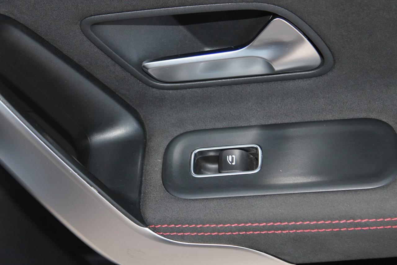 Mercedes-benz A 200 d Premium AMG Night Edition