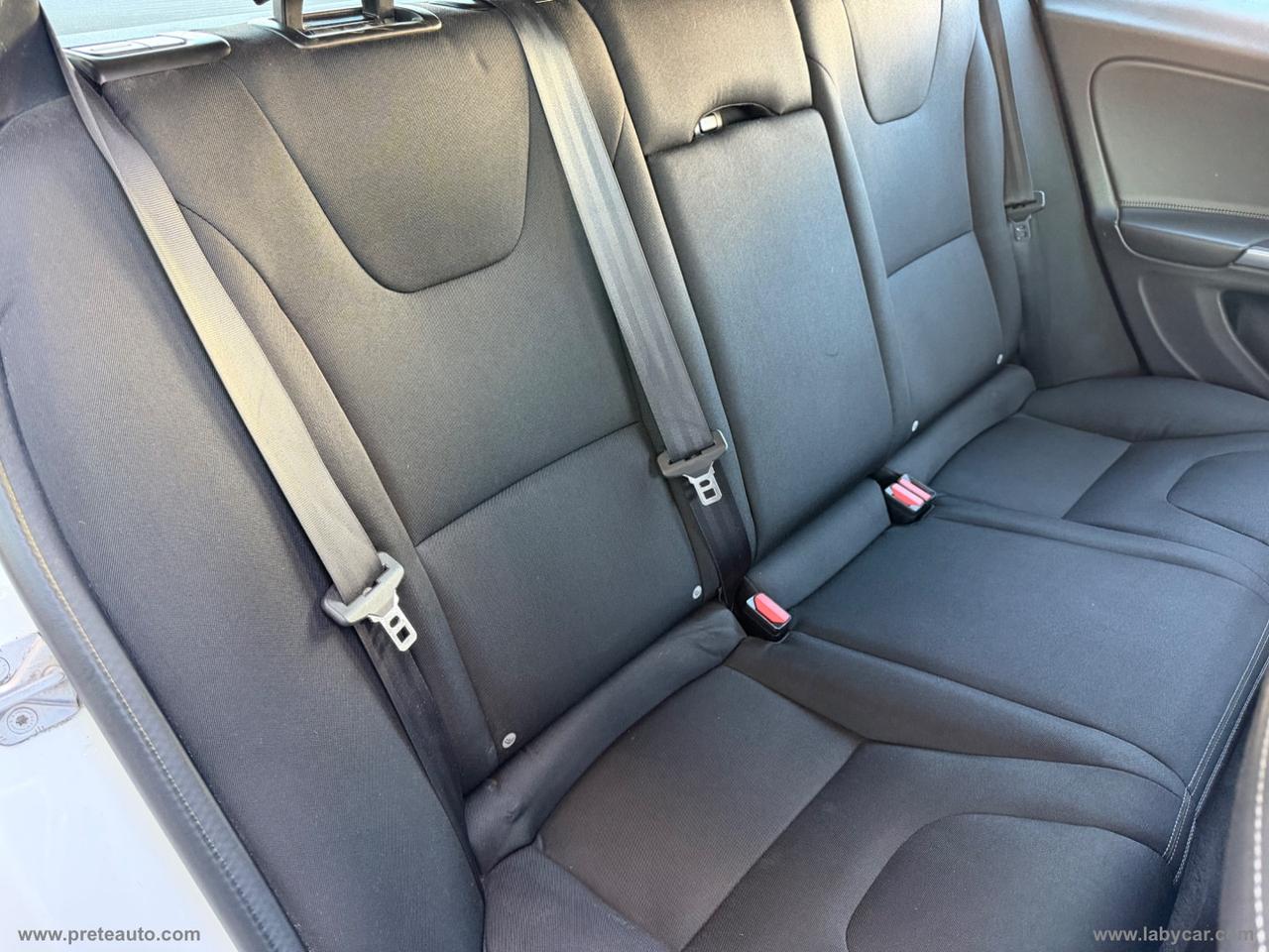 VOLVO V60 D2 Geartronic Business