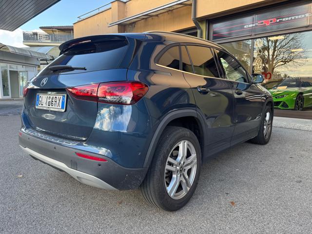 MERCEDES-BENZ GLA 200 d Automatic Premium
