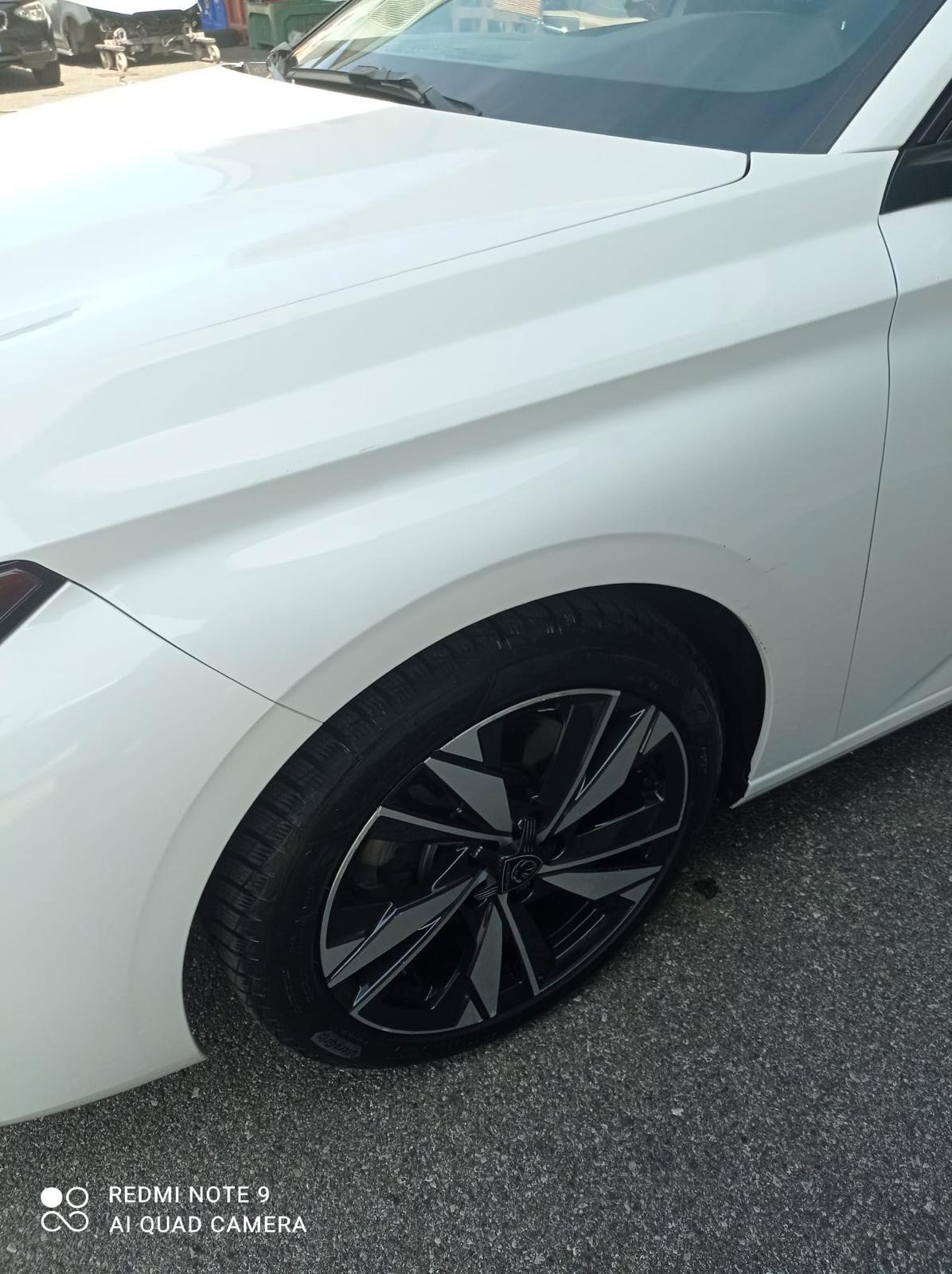 Peugeot 308 BlueHDi 130 S&S SW Allure Pack