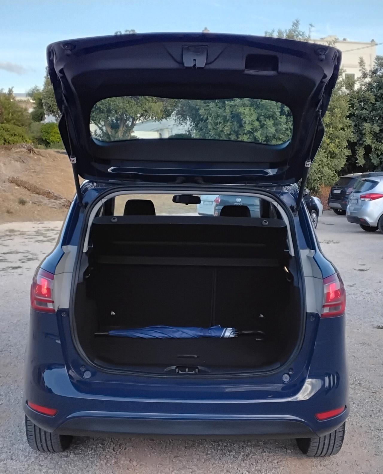 Ford B-Max 1.5 TDCi 75 CV Business