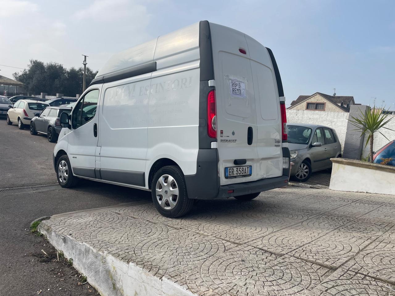 Renault Trafic T29 2.0 dCi/115 PL-TN Furgone tetto alto