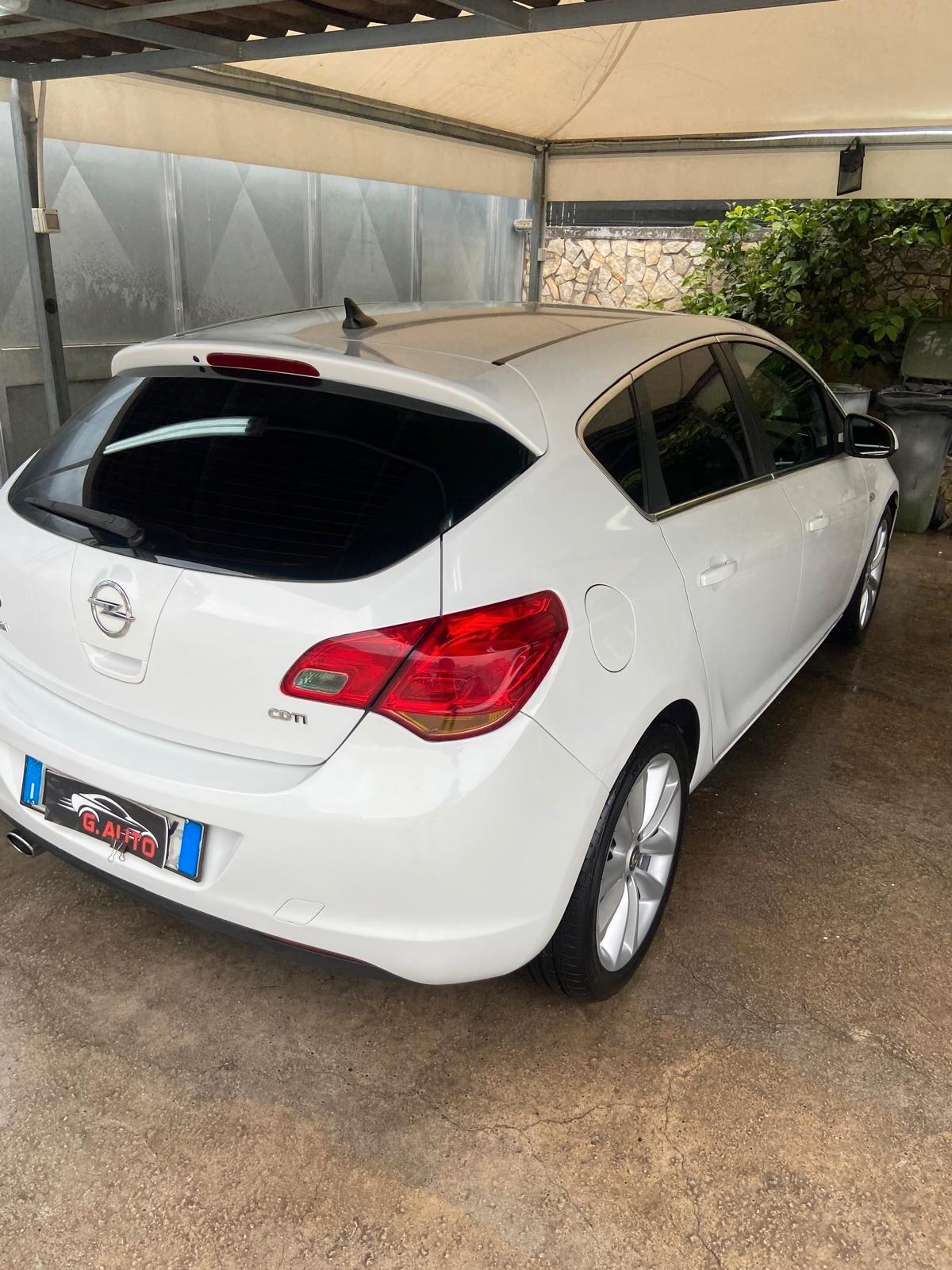 Opel Astra 1.7 CDTI 125CV 5 porte Cosmo