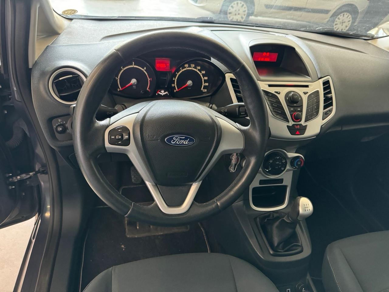 Ford Fiesta 1.4 diesel TDCi 70CV 5p. Titanium.Bs.