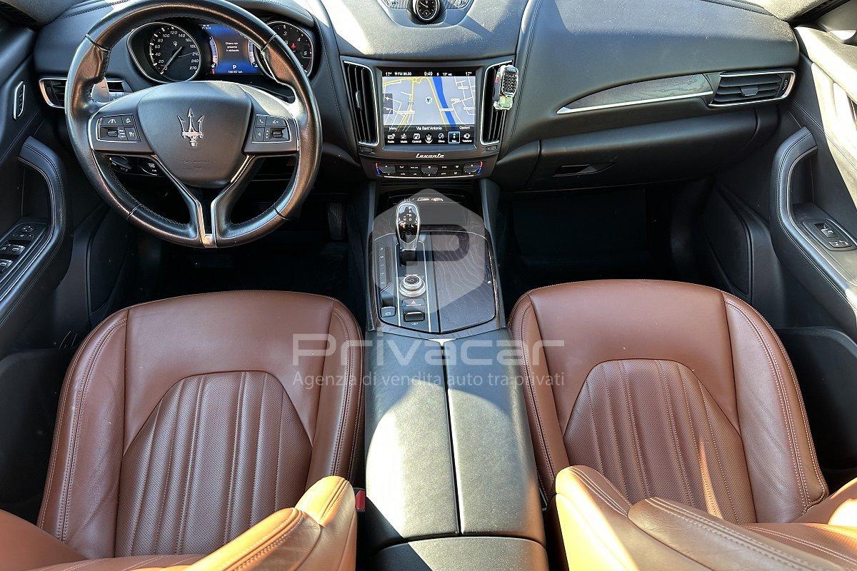 MASERATI Levante V6 Diesel 275 CV AWD