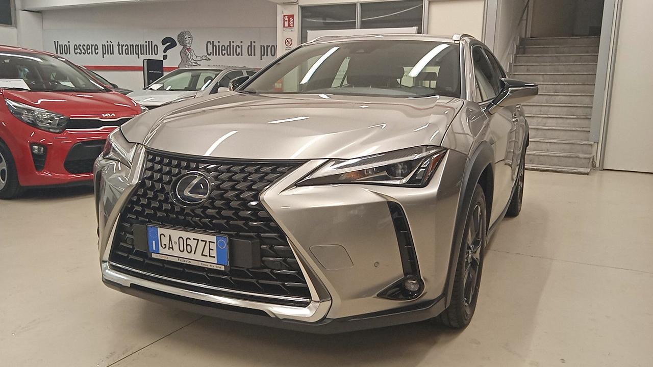 LEXUS UX 250h 2.0 Executive 4wd cvt