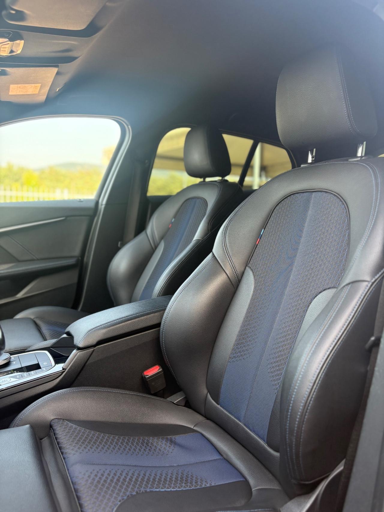 Bmw 116 116d 5p. Msport