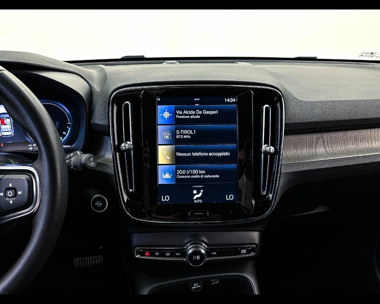 VOLVO XC40 (2017-->) - XC40 T5 Recharge Plug-in Hybrid automatico Plus Bright