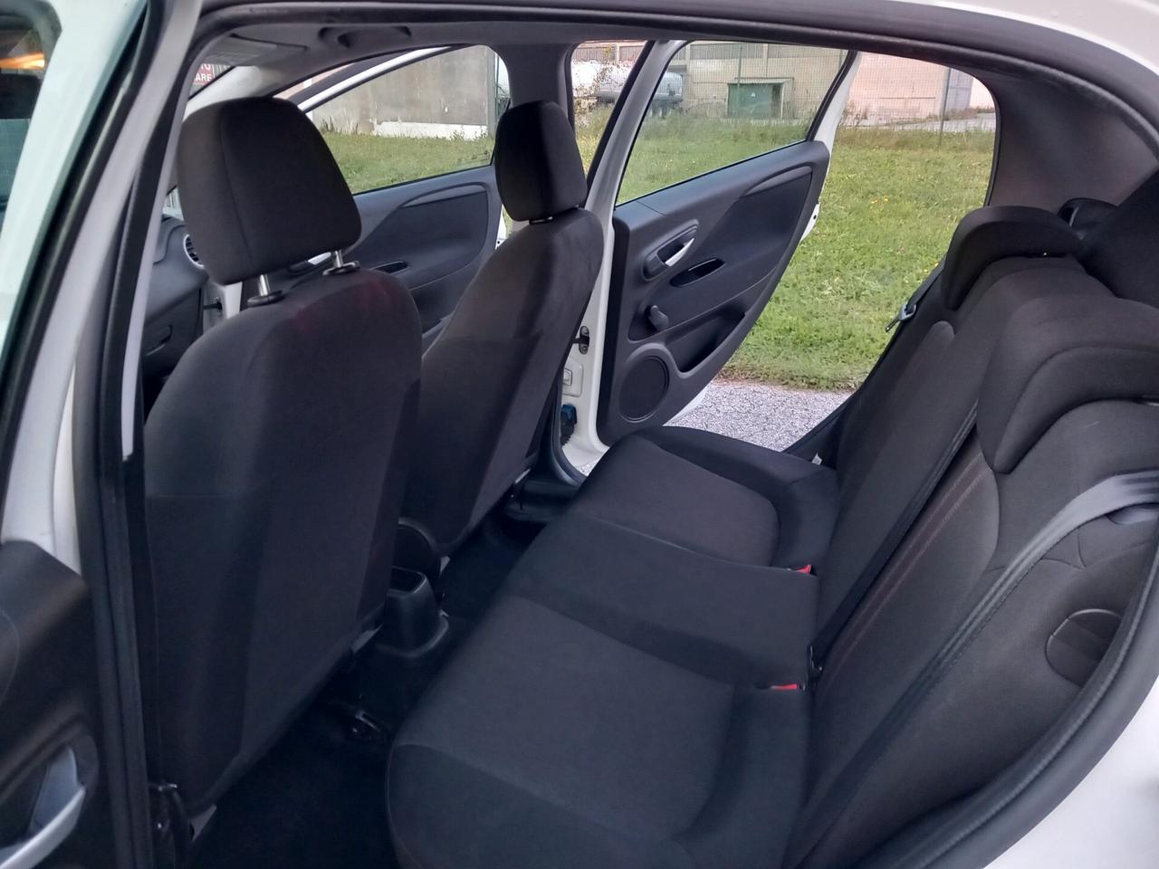 Fiat Punto 1.2 Lounge OK NEO