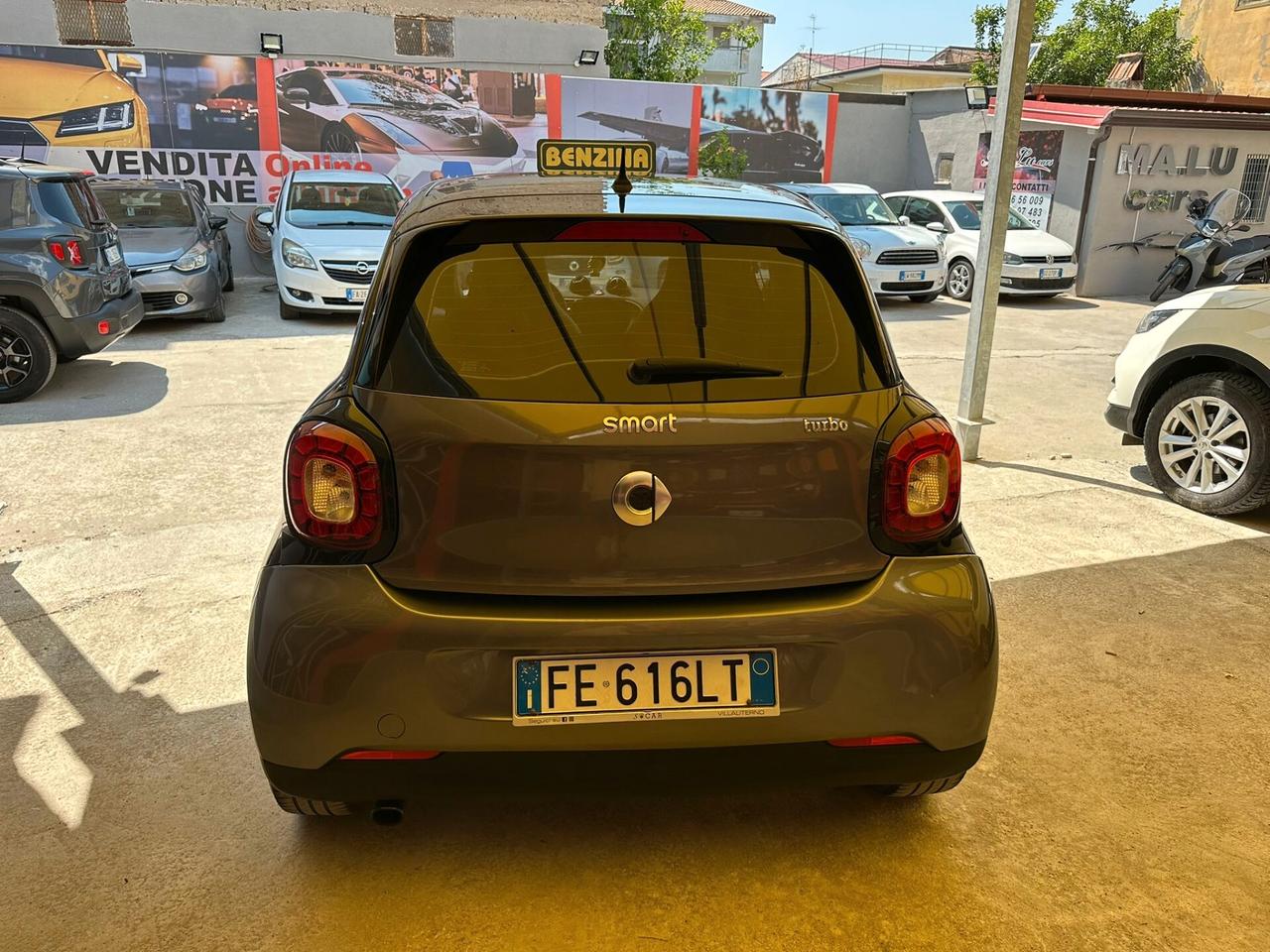 Smart ForFour 900cc benzina 12 mesi garanzia-2015