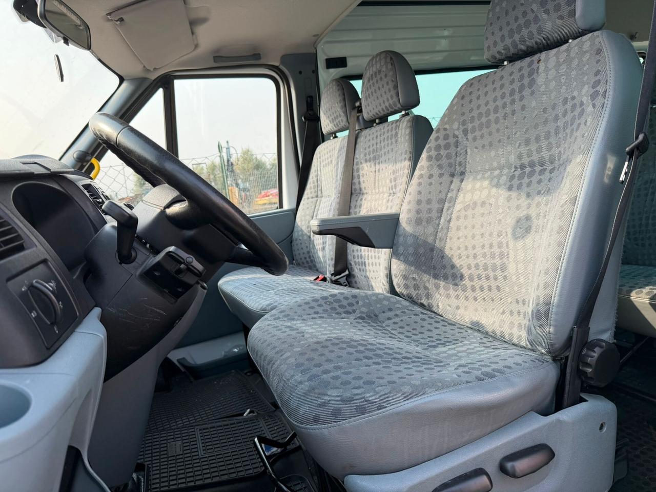 Ford Transit 2013 330M 2.2 TDCi/100 9 posti