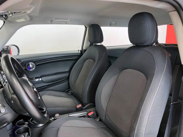 MINI Cooper D 1.5 COOPER D BUSINESS 3P