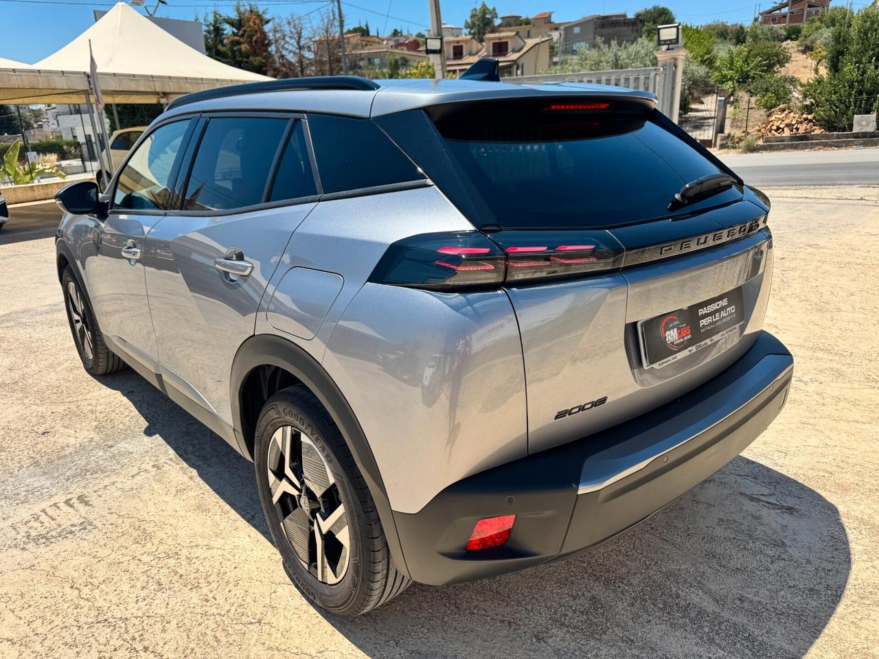 Peugeot 2008 PureTech 100 S&S Allure