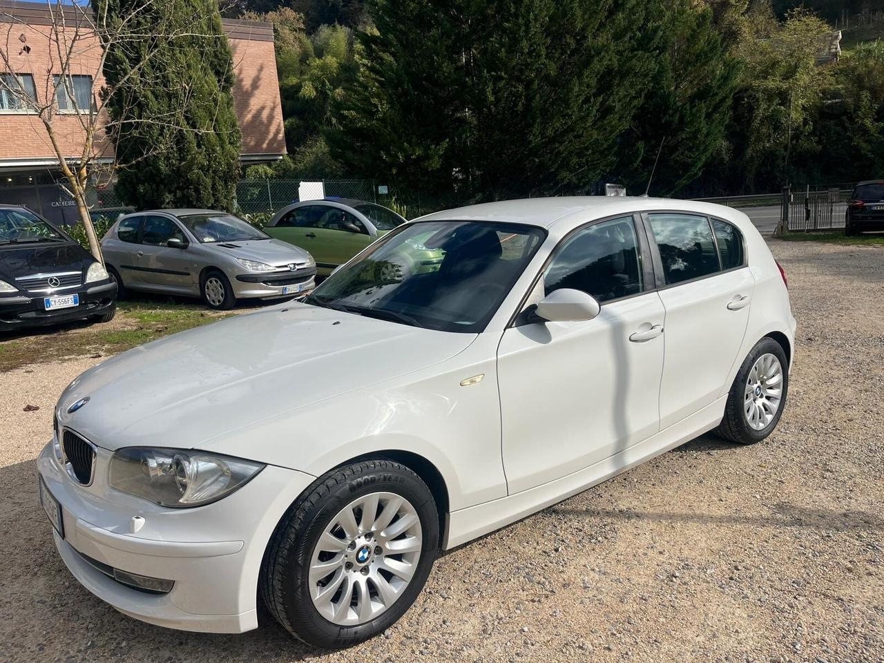 Bmw 118d - Neopatentati - Perfetta