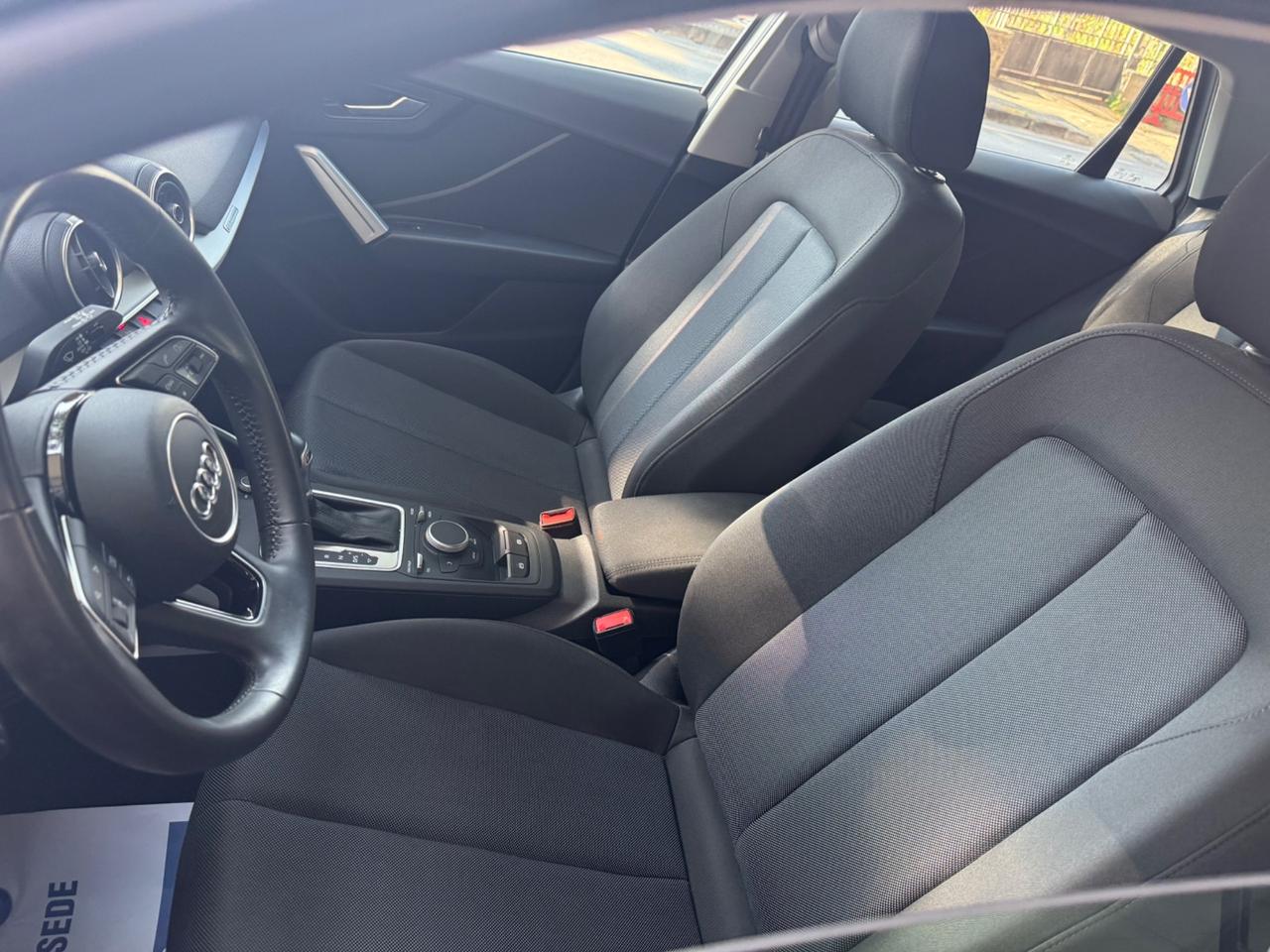 Audi Q2 30 TDI S tronic Business