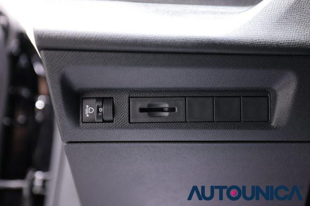 PEUGEOT 408 HYBRID 136 E-DCS6 ALLURE FULL LED
