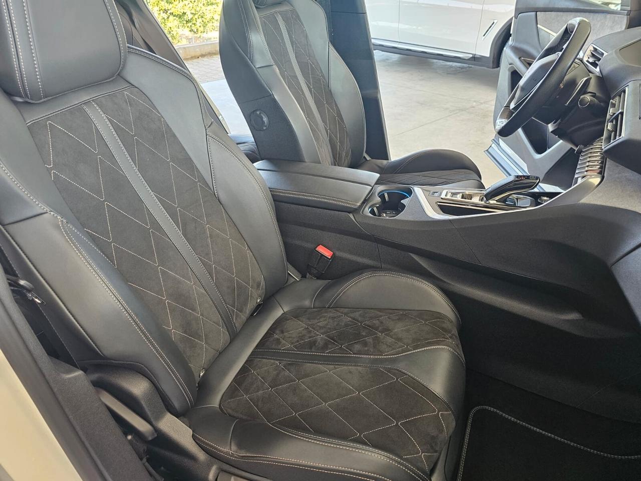 PEUGEOT 3008 2.0 HDI 180CV GT-LINE