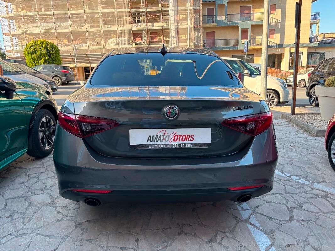 Alfa Romeo Giulia 2.2 t Sprint 190cv auto