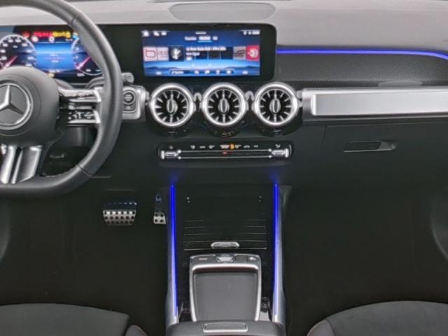 MERCEDES GLB 200 PREMIUM AMG PLUS