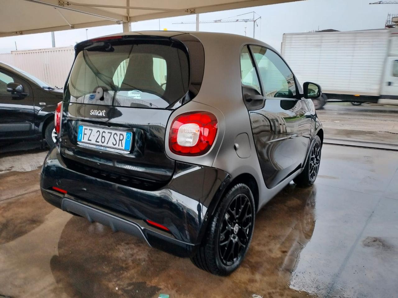 Smart ForTwo 70 1.0 twinamic Superpassion SOLO 8.000 KM !!!!!!!!!