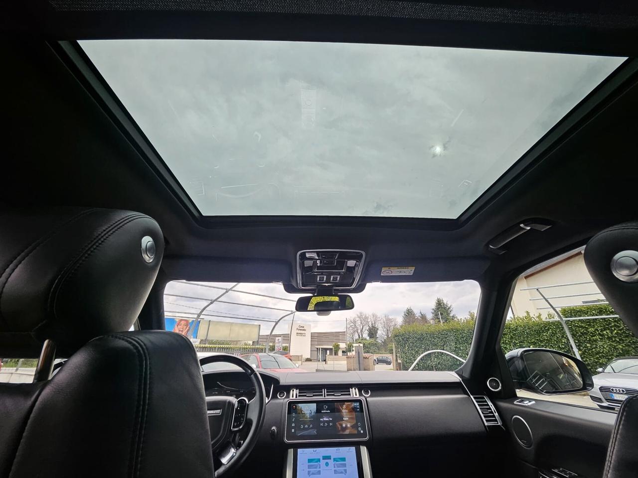 Land Rover Range 4.4 SDV8 Vogue