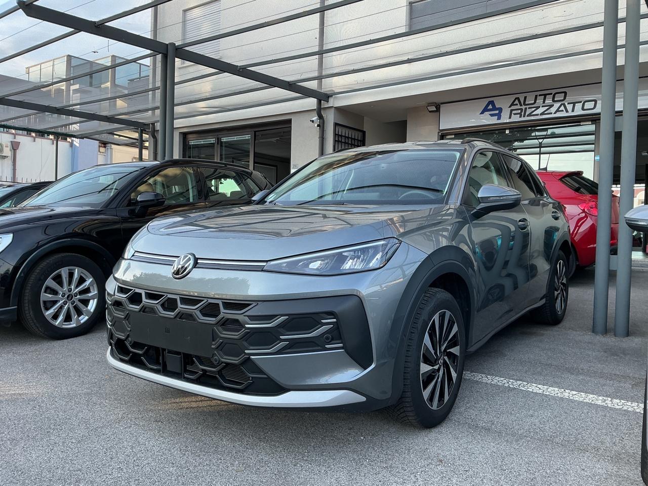 Volkswagen T-Roc 1.5 eTSI ACT DSG Life - km 22.000