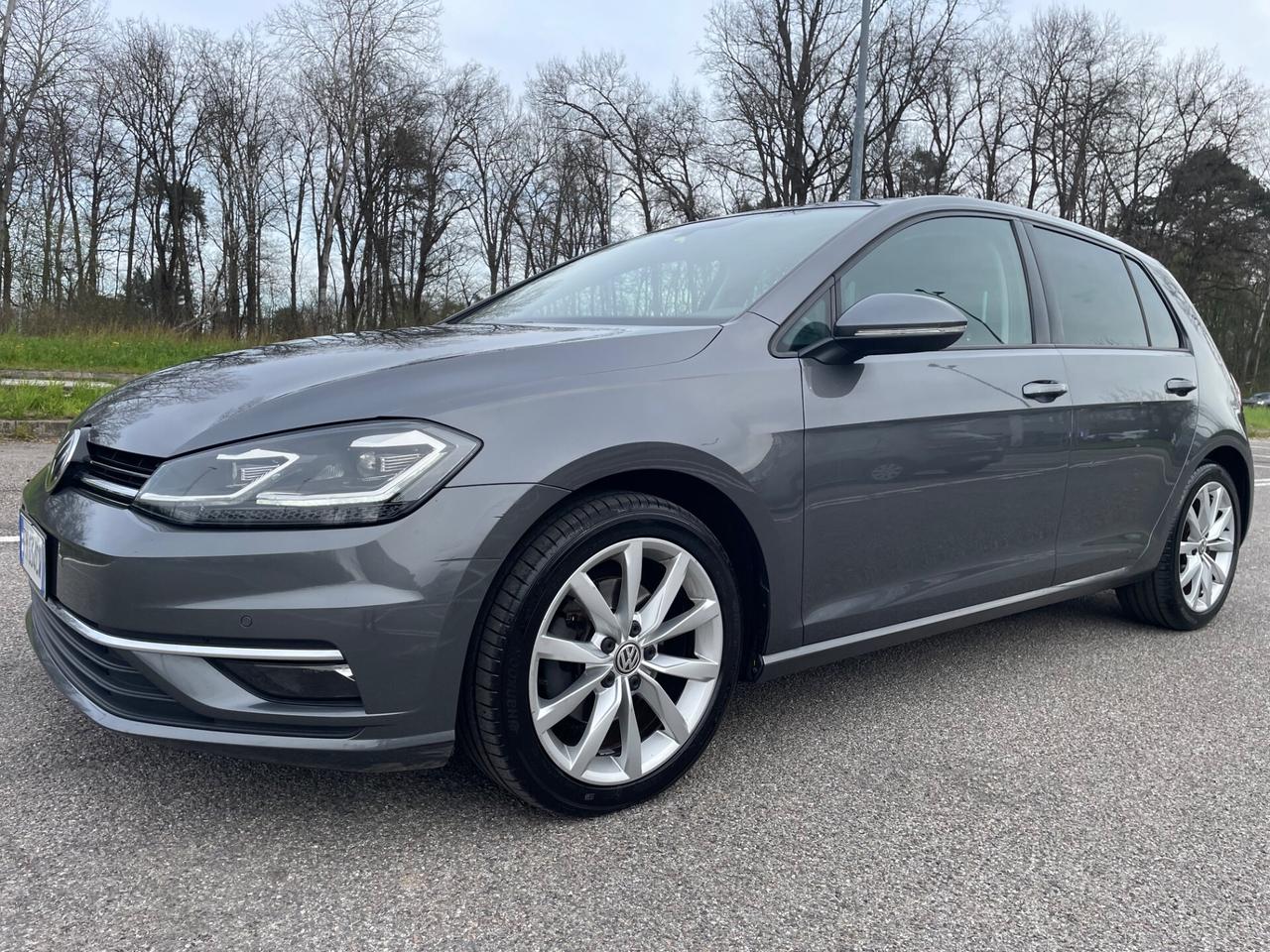 Volkswagen Golf 2.0 TDI 5p.*Virtual*Nepatentati*Navi*