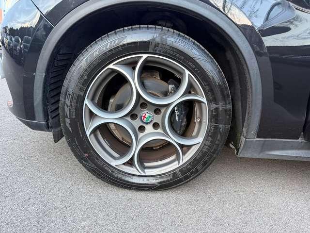 Alfa Romeo Stelvio 2.2 t Sprint Q4 190cv auto