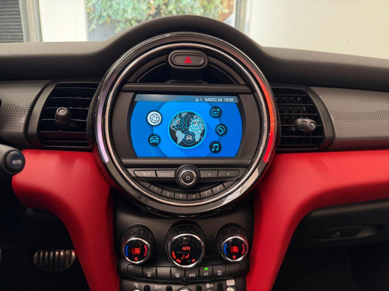 Mini Cabrio Cooper Hype 1.5 Twin Power Turbo DCT